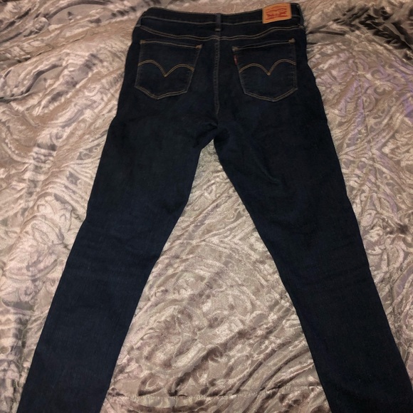 Levi’s - Picture 4 of 6